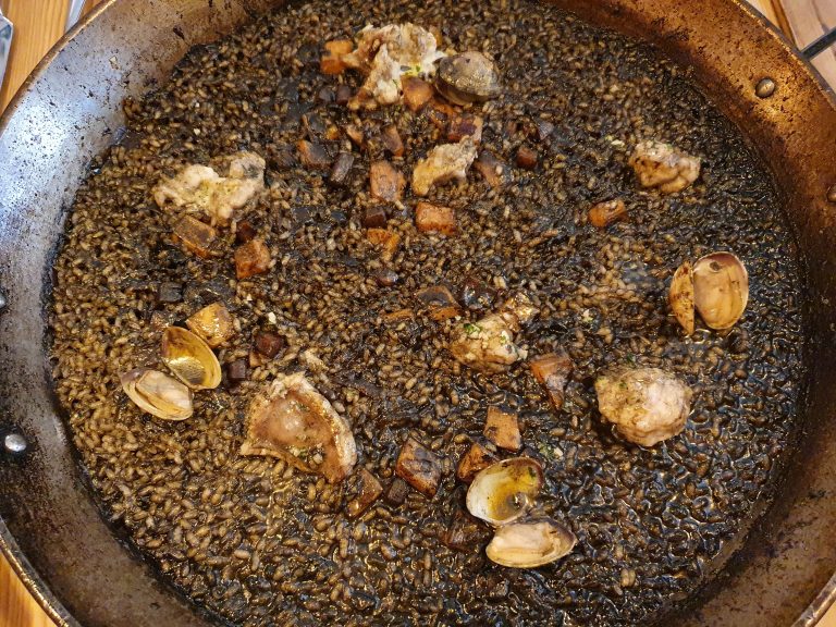 Arroz "brut". Restaurante Cadaqués. Barcelona. Foto: xavier Agulló.