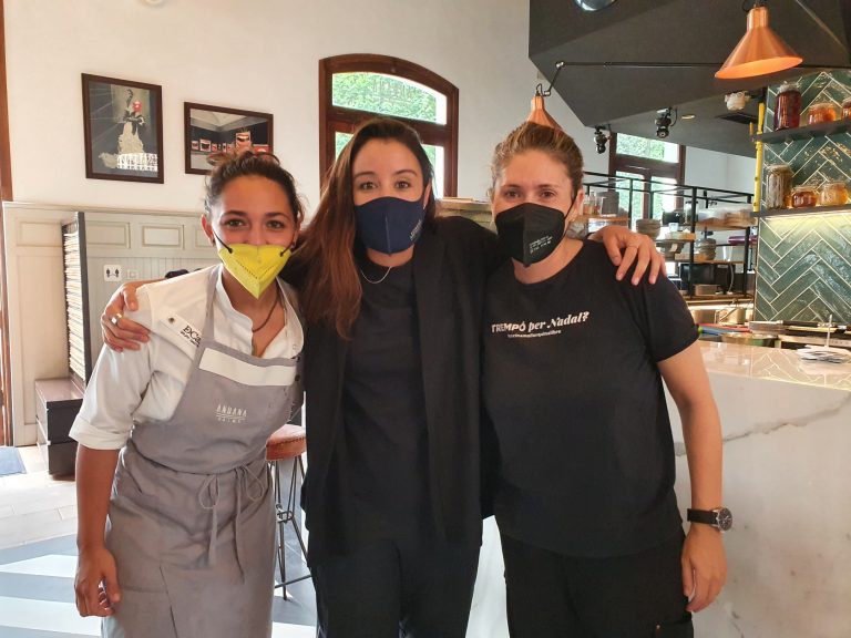 Andrea, Marina y Maca. Andana by Maca de Castro. Palma de Mallorca. Mallorca. Foto: Xavier Agulló.